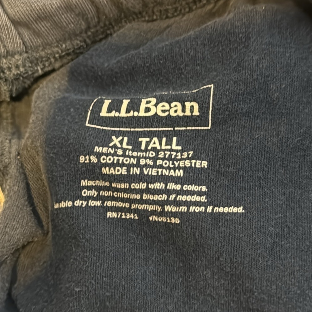 Mens LL Bean, XL Tall, navy blue, cargo sweatpants, errand, Athlesure , worn in - Picture 8 of 10